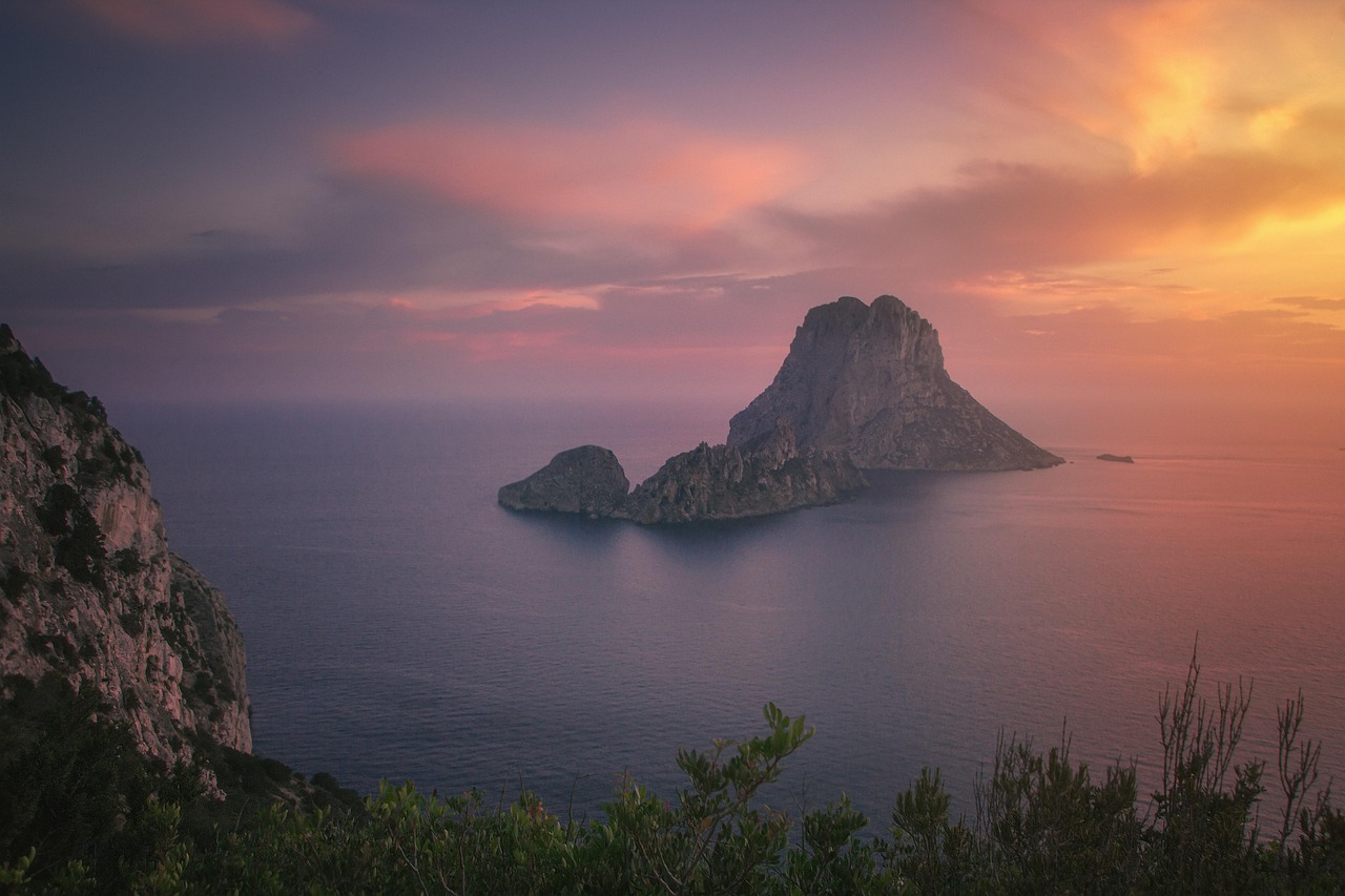 Los mejores restaurantes de Ibiza a los que puedes llegar en barco